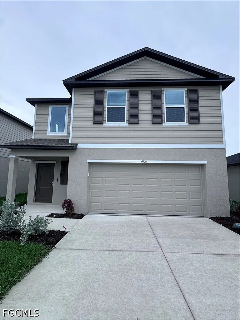 4 bed, 2.5 bath, 1874 sqft, $2,350 — Photo 1