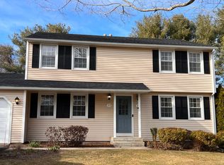 23 Addison Pond Rd, Glastonbury, CT 06033