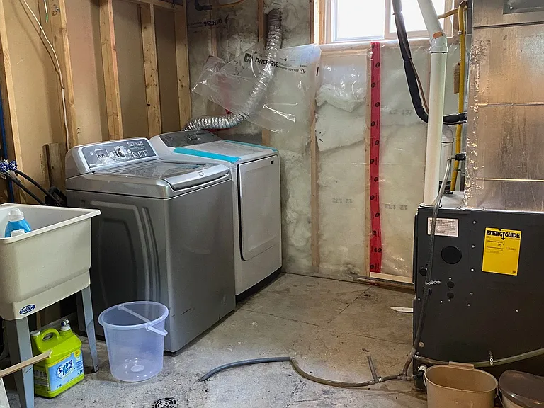 215 Wilson Rd S #BASEMENT — Photo 15