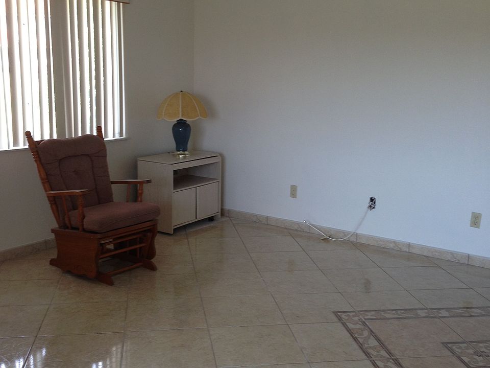 1st image of 5203 Waterview Way