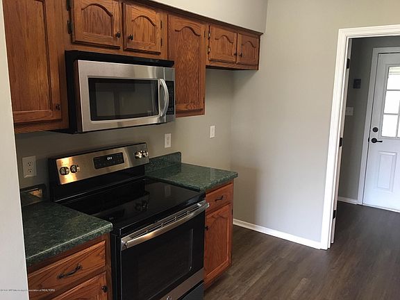 5th image of 137 Orange Dr