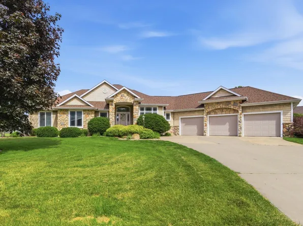 57630 Hearth Stone Ct, Goshen, IN 46528