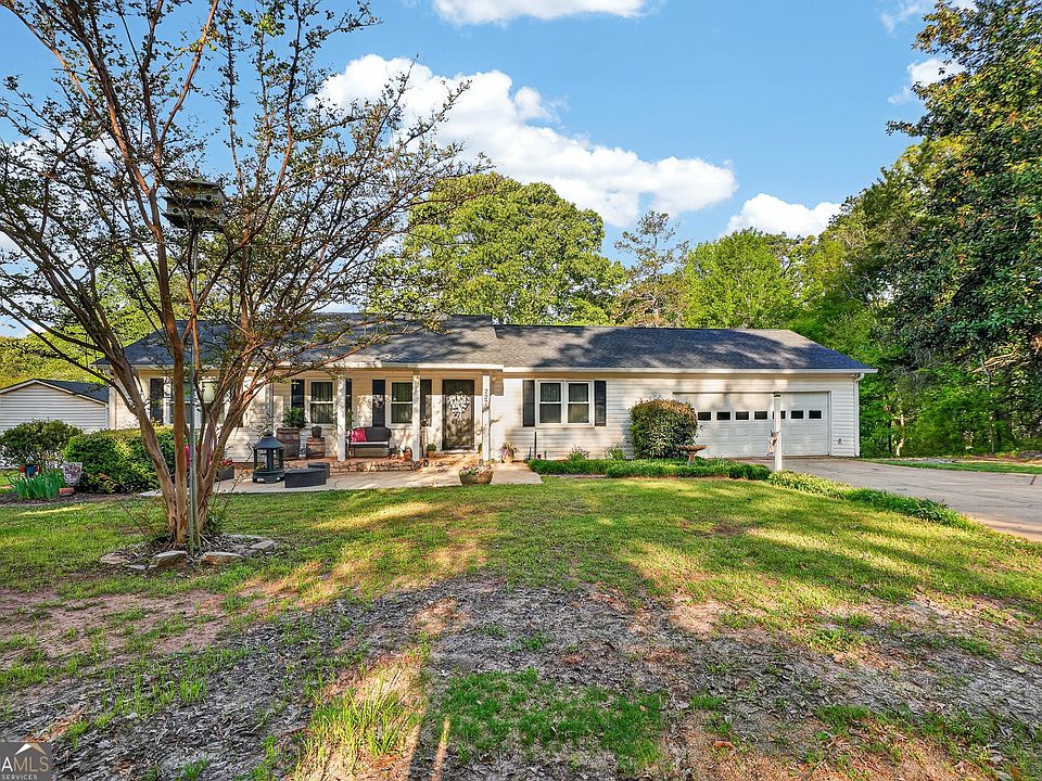 1st image of 227 Shady Ln