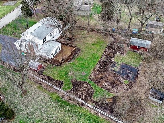 3rd image of 2547 Sugarloaf Ct