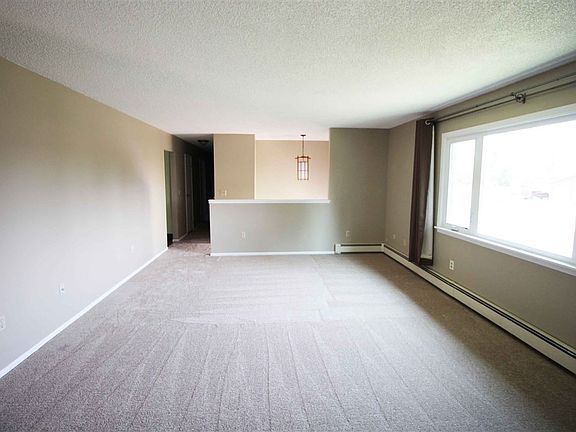 5th image of 3021 Riverview Dr