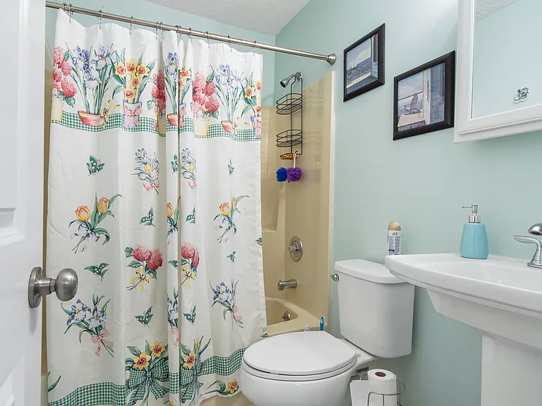 3415 W 19th St #6 — Photo 10