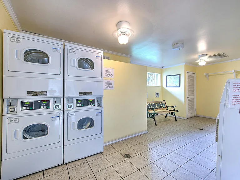 230 Berry Tree Pl — Photo 39