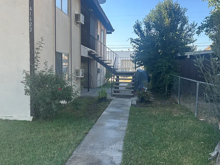 41618 Marine Dr #41620 — Photo 13