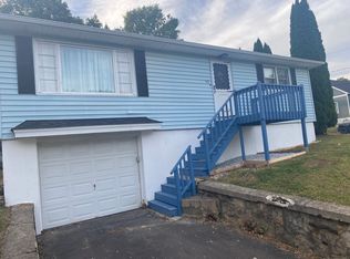 53 Hamden Avenue, Waterbury, CT 06704