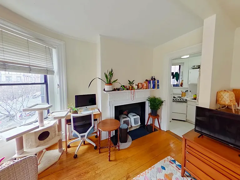 31 Massachusetts Ave #3 — Photo 3