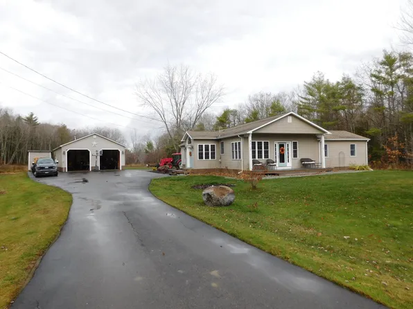 81 Creamery Road, Hermon, ME 04401