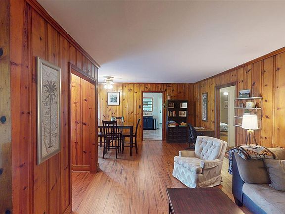 4th image of 103 Kenwood Ave