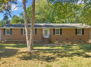 4009 Edwards Rd, Taylors, SC 29687