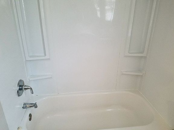 3rd image of 2173 Safford Ave