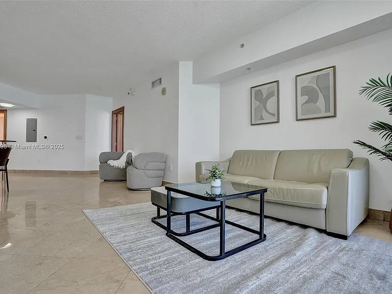 16699 Collins Ave #2405 — Photo 14