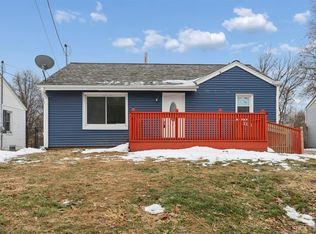 416 Pleasant View Dr, Des Moines, IA 50315