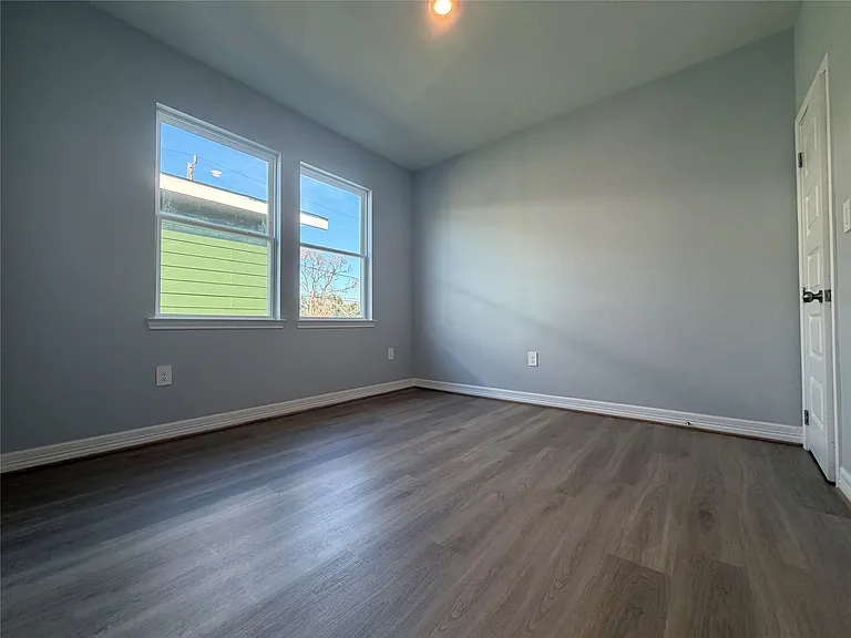 9319 Noel St — Photo 14