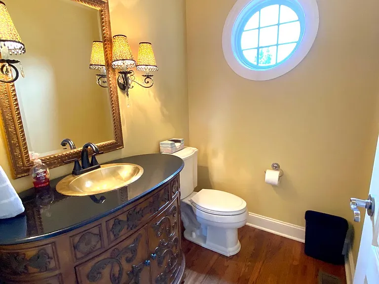 2505 Clifton Dr SE — Photo 10