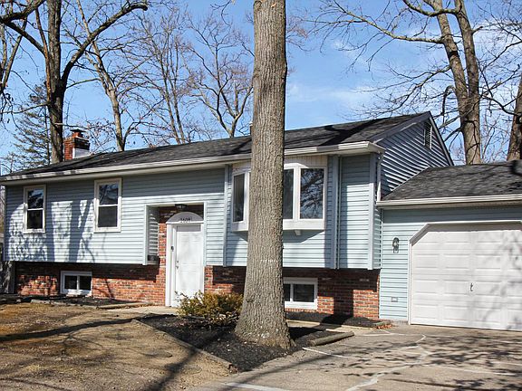 5th image of 1608 White Oak Ln