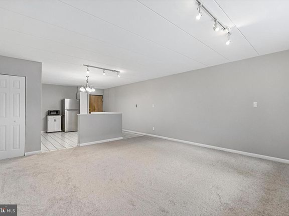 5th image of 400 Glendale Rd #D23