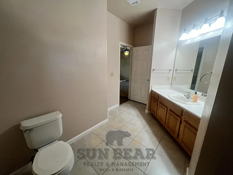 900 S Meadows Pkwy #123 — Photo 18