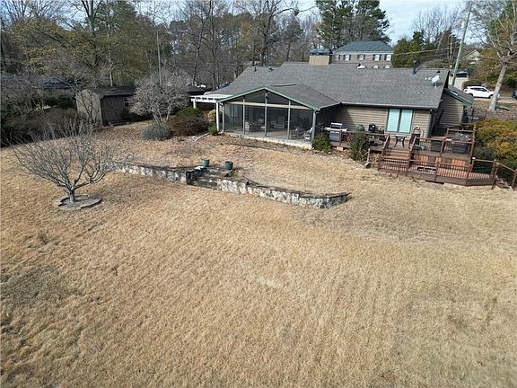 4th image of 4694 Fairway Rd