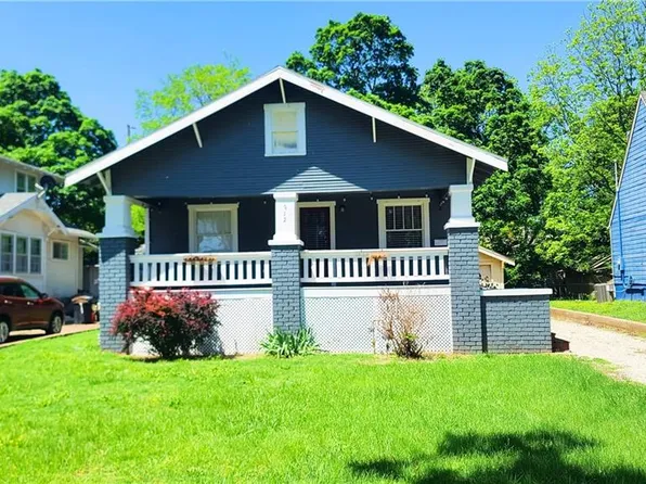912 S National Ave, Fort Scott, KS 66701