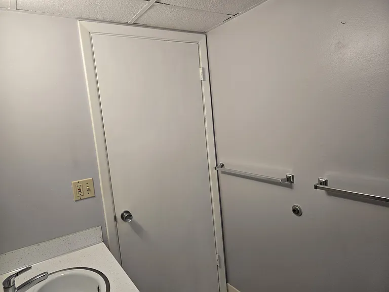 Towel bars in the bathroom