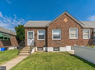 6814 Walker St, Philadelphia, PA 19135