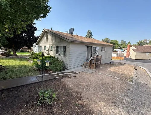 1846-1848 Sargent Ave Photo 1