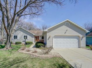 374 Ash St, Oregon, WI 53575