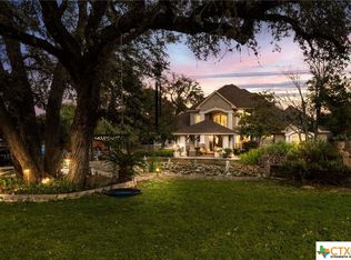3055 Wild Valley Dr, Bulverde, TX 78163