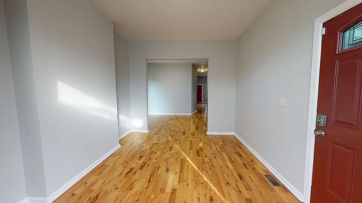 Living/Dining - 3344 W Fulton Blvd
