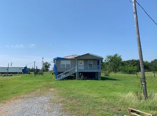 708 Benjamin Ln, Hackberry, LA 70645