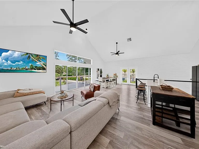5191 Coral Wood Dr — Photo 13