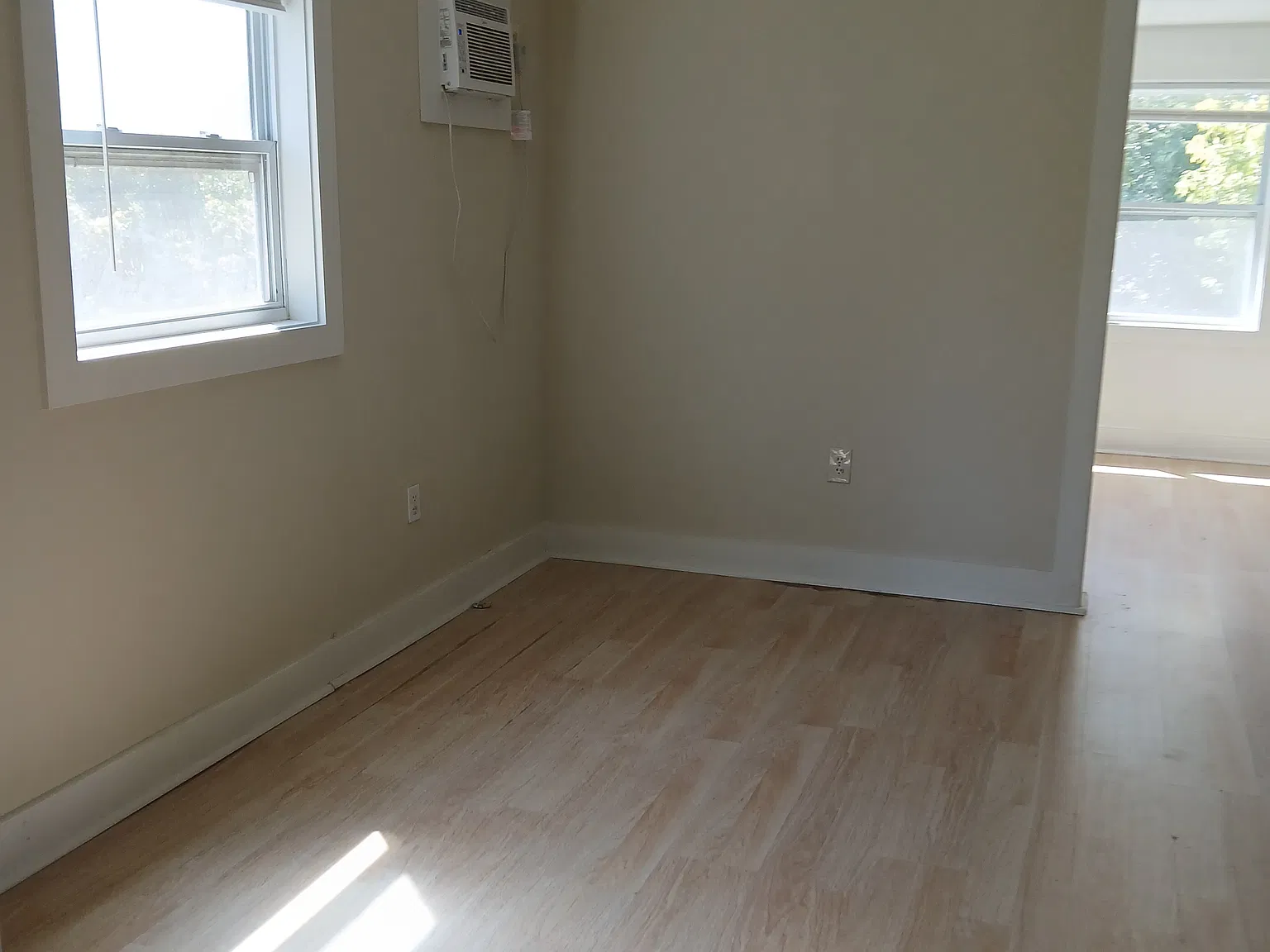 1 bed, 794 sqft, $950 — Photo 4