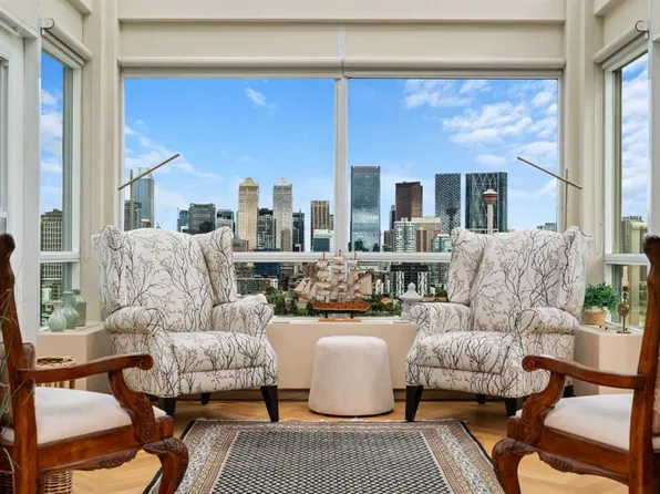 228 S 26th Ave SW #1702, Calgary, AB T2S 3C6