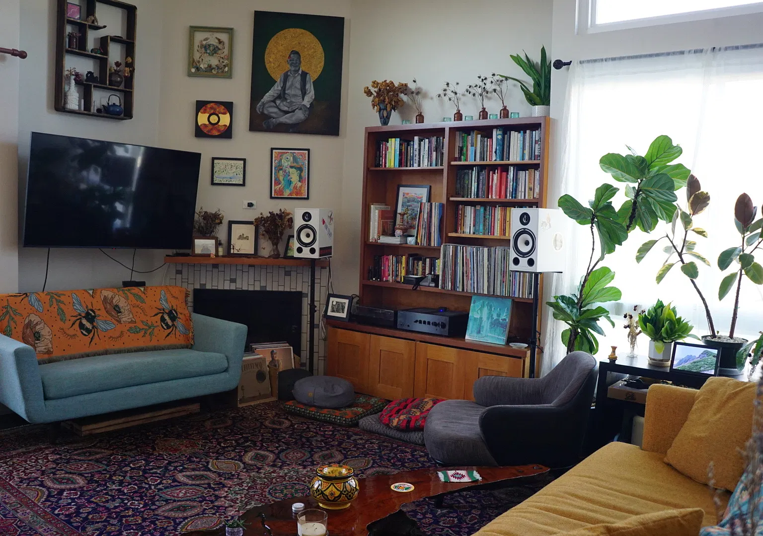 4567 Lexington Ave — Photo 1