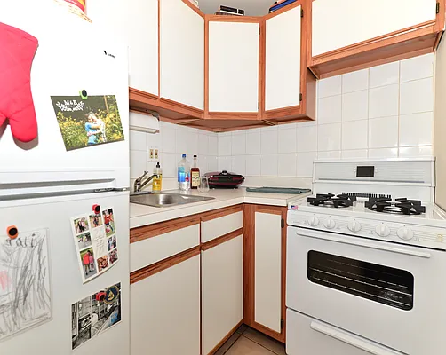 Rented by J Misrahi Realty Corp | media 12