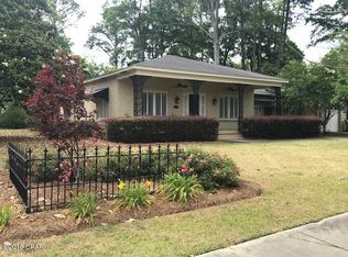 794 3rd St, Chipley, FL 32428