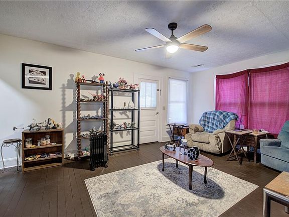 3rd image of 2009 N Broad St NE