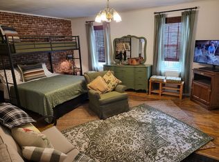 416 W Main St APT 4, Shelbyville, IL 62565