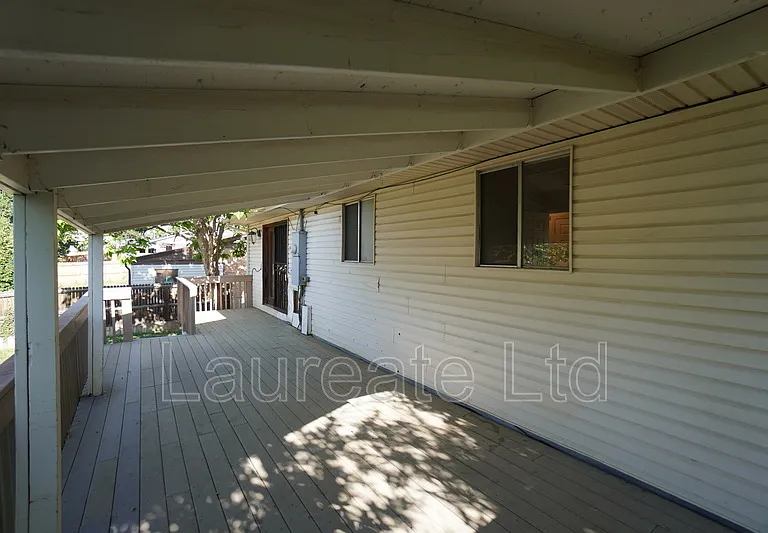 3330 W Mountain Rd — Photo 24