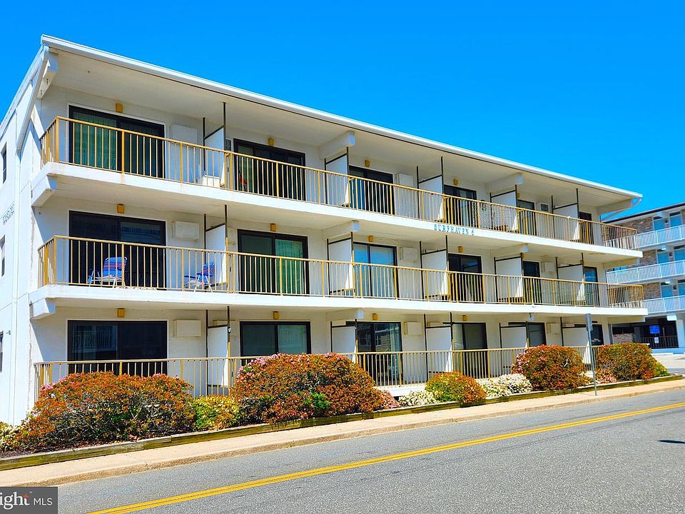 1st image of 6 87th St Unit 305