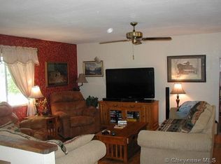 1219 W Jefferson Rd, Cheyenne, WY 82007