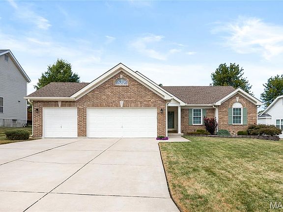 2nd image of 1361 Briar Creek Dr