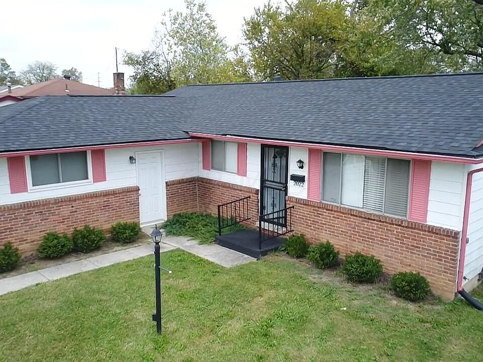 1st image of 2022 Holt Ave