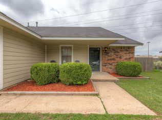 8802 N 119th Ave E, Owasso, OK 74055