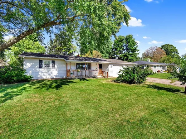 187 Sterling Dr, Oregon, WI 53575
