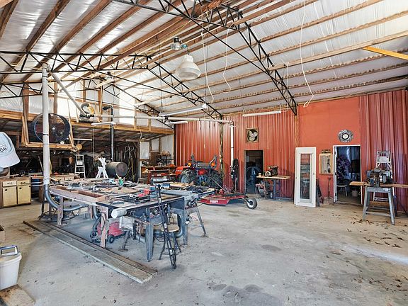 5th image of 5304 Deans Ferry Rd #0